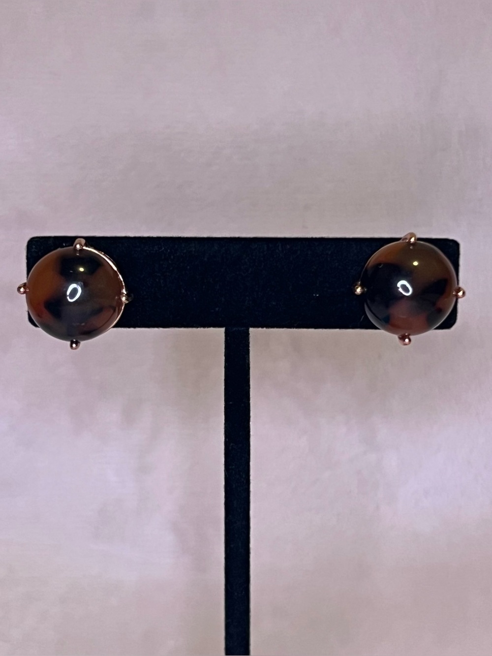 Kate Spade Tortoise Gum Round Earrings